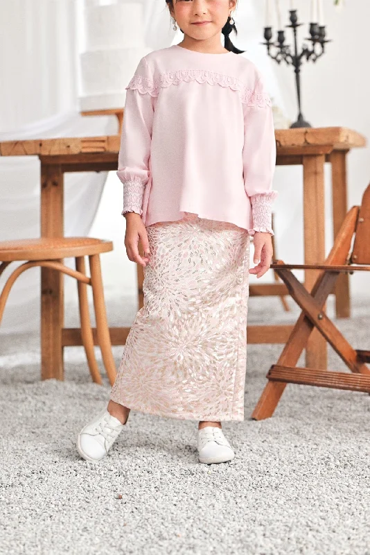 The Mimpian Jacquard Skirt - Spring Rose cashmere skirt plush