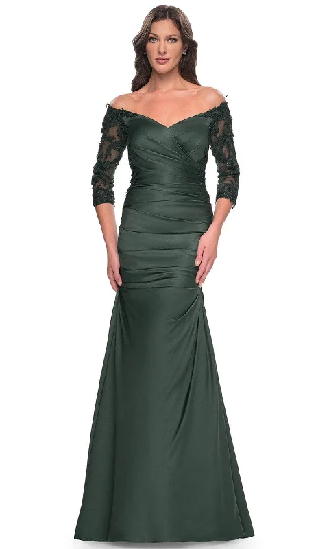 La Femme 30853 - Off Shoulder Satin Evening Dress Tunics Hiking breathable