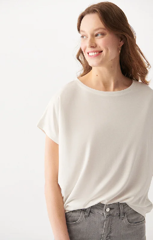 BOAT NECK T-SHIRT IN ANTIQUE WHITE Anti-Shrink Durable Soft