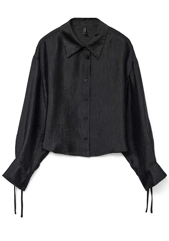 Vero Moda Raquel Textured Shirt, Black Faux Fur Fabric Real Fur Fabric Shearling Fabric