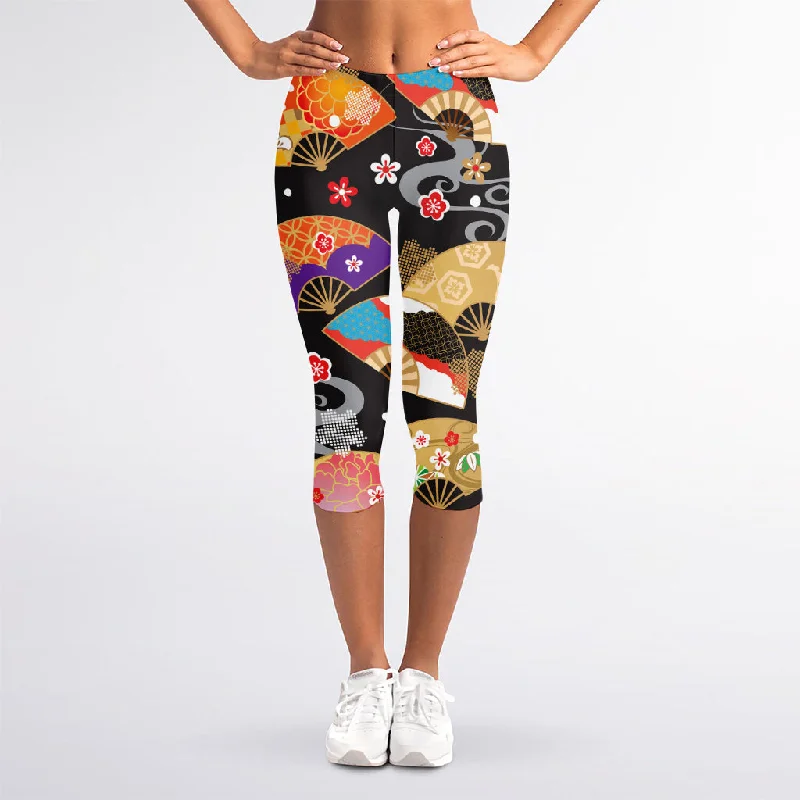 Japanese Hand Fan Pattern Print Women's Capri Leggings Comfortable Compression Leggings